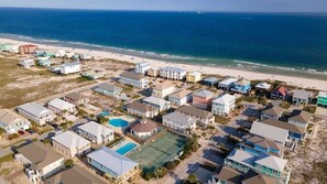 Exterior - Sandy Toes 4 Bedroom Home by RedAwning (Gulf Shores)