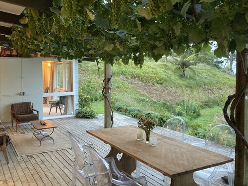 Private Sunny Valley Retreat