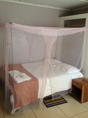 Minibar, fer et planche à repasser, lits bébé (en supplément)