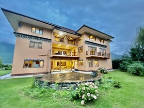 Exterior - Taktsang Village Resort (Paro)