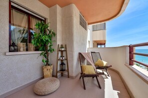 Property grounds - ZAFIRO15B - Front line apartment with sea views and direct access to the beach (Calpe / Calp)