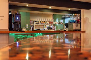 Breakfast and dinner served