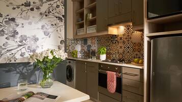 Standard Studio | Dapur peribadi | Peti sejuk, ketuhar gelombang mikro, ketuhar, dapur