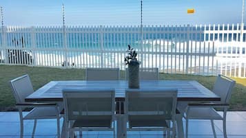 Luxury Apartment, 3 Bedrooms | Terrace/patio