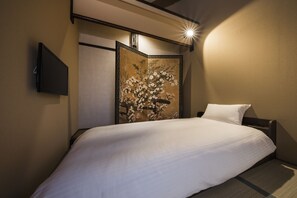 Traditioneel huis (Shiki Homes KYOKA) | 2 slaapkamers, individueel gedecoreerd, individueel gemeubileerd