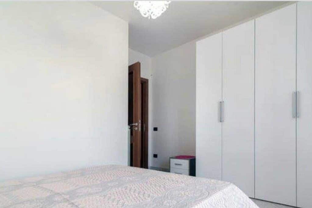 Habitación doble (Margherite) | Edredones de plumas, tabla de planchar con plancha, wifi gratis