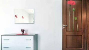 Familien-Doppelzimmer (Papaveri) | Zimmerausstattung