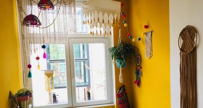 Remise between castle and lake - dream