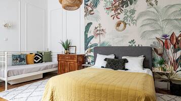 2 bedrooms, iron/ironing board, travel crib, free WiFi