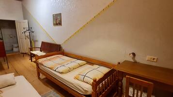 3 Schlafzimmer, Bügeleisen/Bügelbrett, WLAN, Bettwäsche