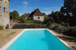Piscine extérieure