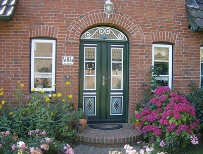  acogedor u. apartamento familiar en el pueblo de artistas de Oldsum