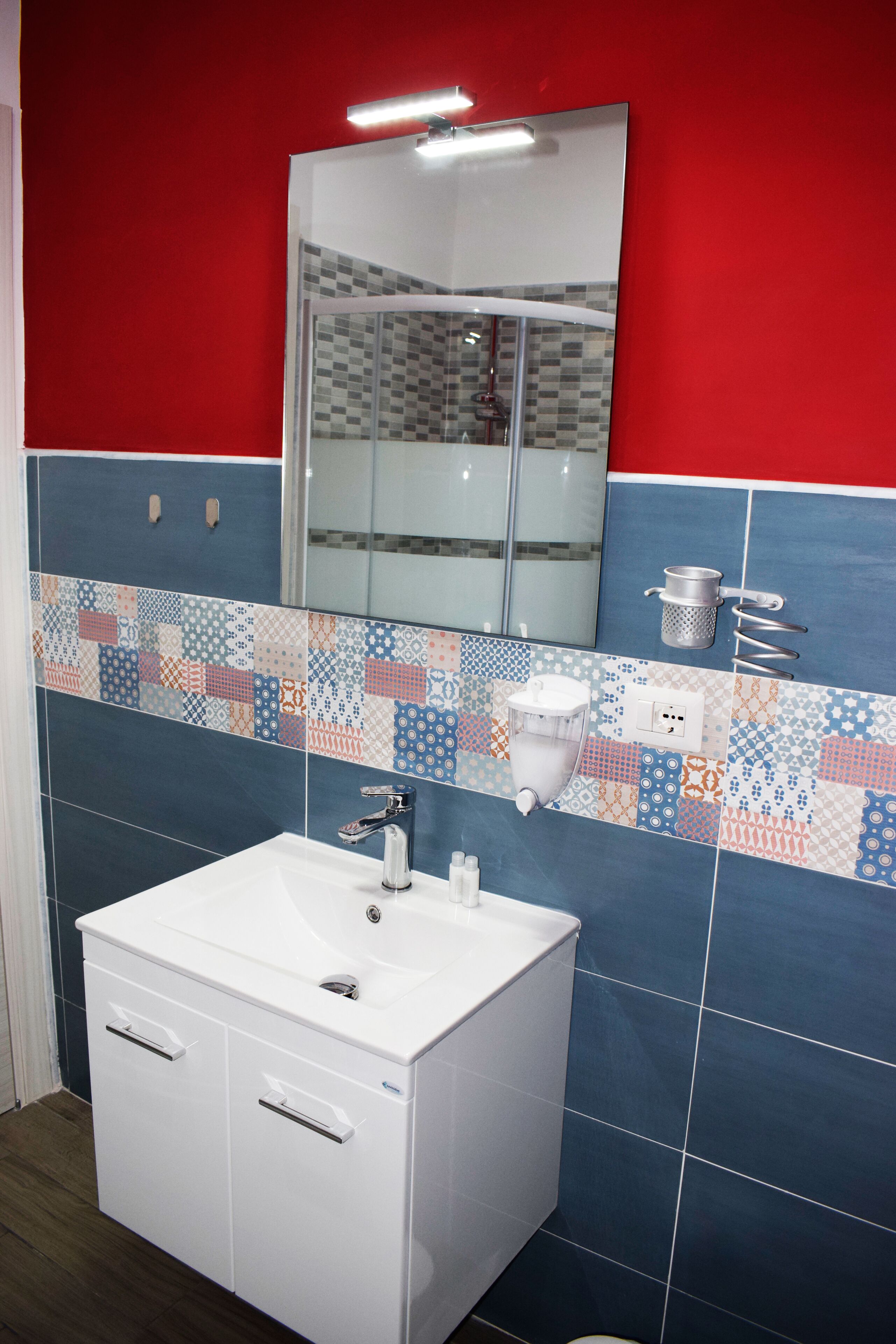 Photo - Neapolis Pie