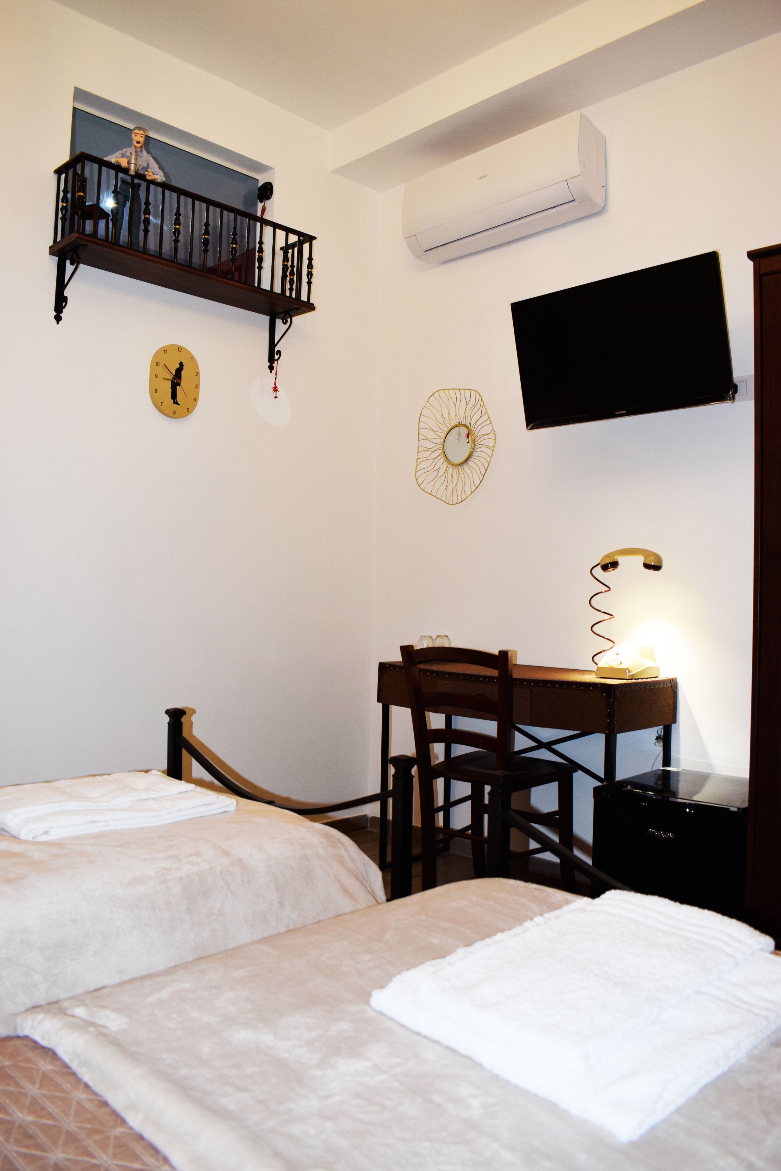 Photo - Neapolis Pie