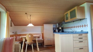 Unclassified image, 2 of 17, button