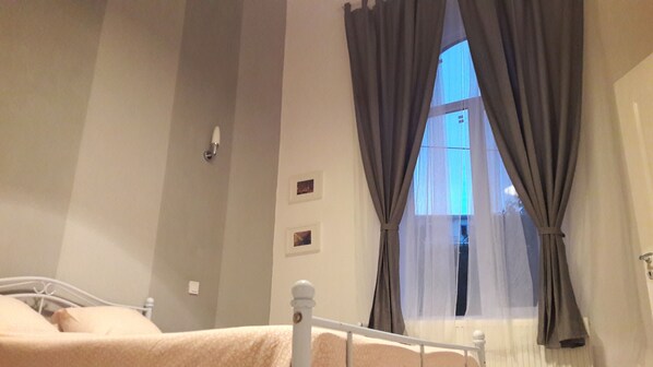 Interior detail - Km 0 Charming Studios (Bucharest)