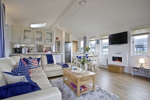 Zimmer | Wohnzimmer | Flachbildfernseher