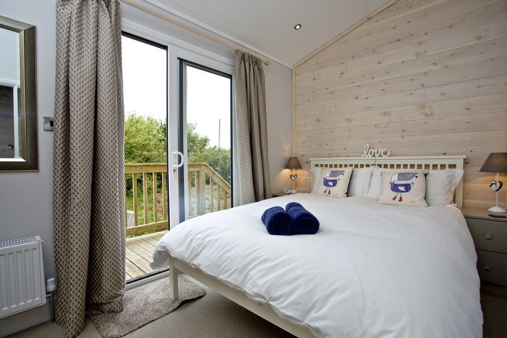 Luxury Lodge (Sea Monkey) | Premium bedding, free WiFi, bed sheets