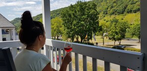 ห้องจูเนียร์สวีท, ห้องน้ำส่วนตัว | วิวระเบียง