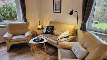 Télévision, jouets, livres, chaßne hi-fi