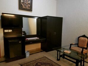 Interior detail - MoonLight Guest house Karachi (Karachi)