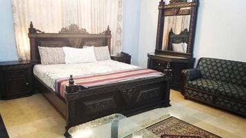 Family Double Room | Free WiFi, wheelchair access