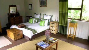 Småhus, 2 soverom, fjellutsikt (Bush Cottage) | Individuelt dekorert, individuelt innredet og sengetøy