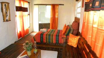 Décoration personnalisée, ameublement personnalisé, draps fournis