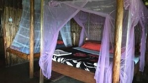 Ảnh chưa phân loại, 3 trong số 17 ảnh, nút