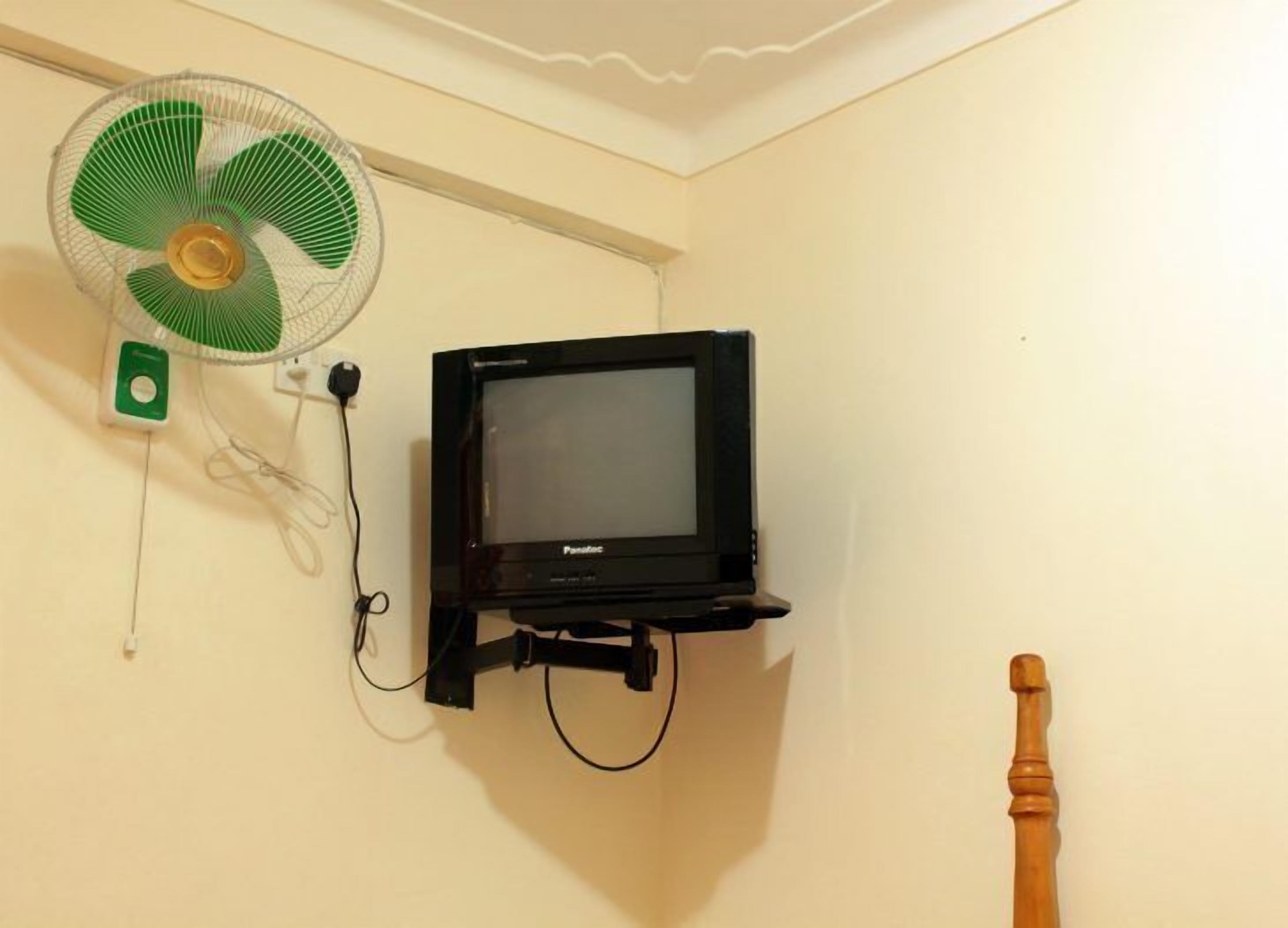 Standard Single Room | Television