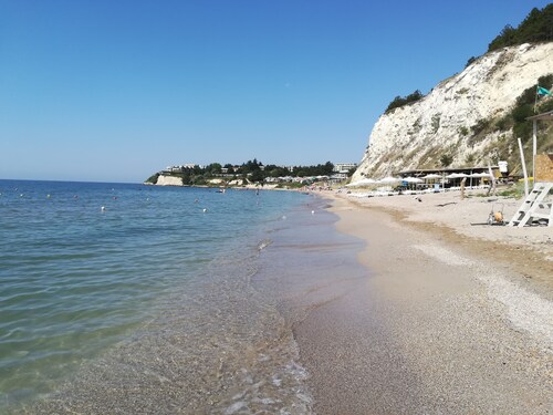 Seaside-Golf-Lake- entire house for 4adults+2children