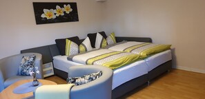 1 bedroom, iron/ironing board, travel cot, free WiFi