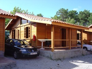 Bungalow, 2 Bedrooms (Tropical) | Terrace/patio