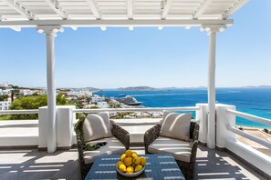 Villa, 2 Bedrooms, Jetted Tub | Terrace/patio