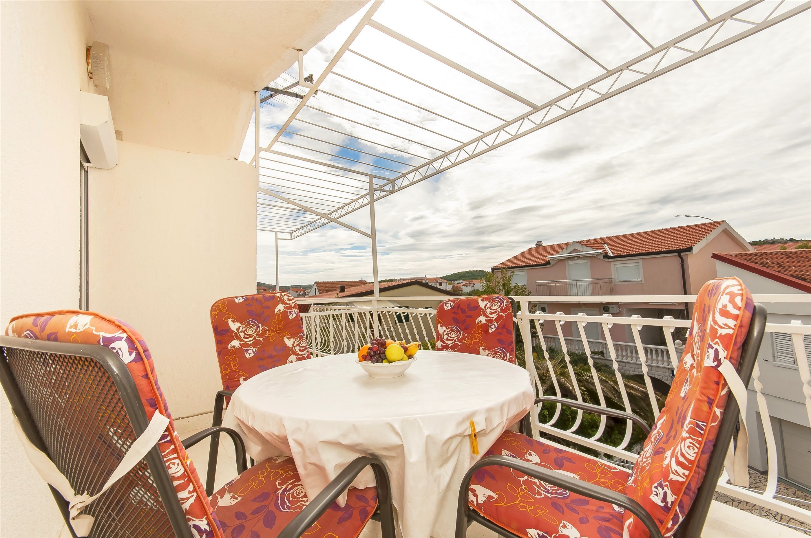 Apartment (A4) | Balcony