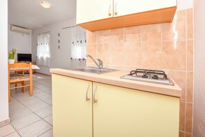Private kitchen - Apartments Antea (Rogoznica)