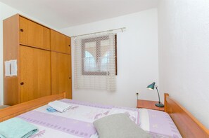 Apartment (A1) | Free WiFi, bed sheets