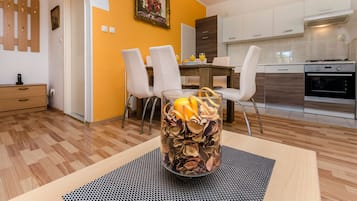 Apartment (A2) | Private kitchen