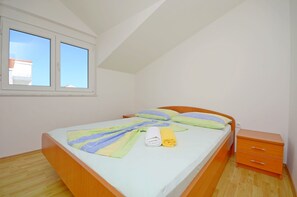 Apartment (A4) | Iron/ironing board, free WiFi - Apartments Marija (Hvar)