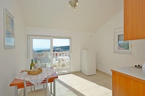 Apartment (A3) | Dining - Apartments Marija (Hvar)