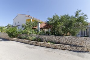 Building design - Apartments Marija (Rogoznica)