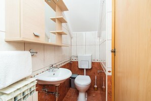 Apartment (A1) | Badezimmer