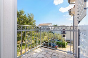 Apartment (A1) | Balcony