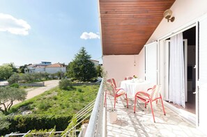 Apartment (A1) | Balcony