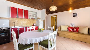 Apartemen (A1) | Ruang keluarga