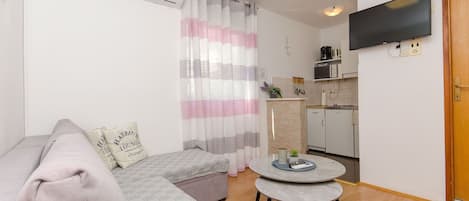 Apartment (A1) | Living room