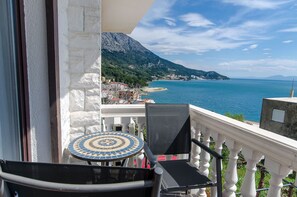 Apartment (A1) | Balkon