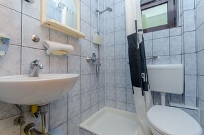 Apartment (A1) | Badezimmer | Dusche