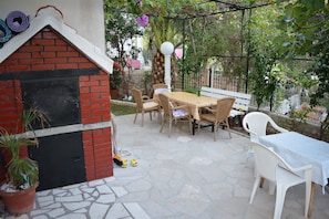 BBQ/picnic area