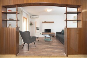 Apartment (A2) | Interior